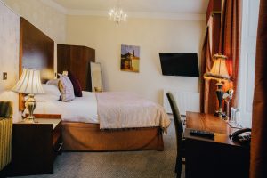 Hotel Room - Bed & Table